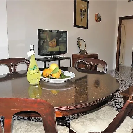 Holiday home La Casa Dei Fiori Sorrento
