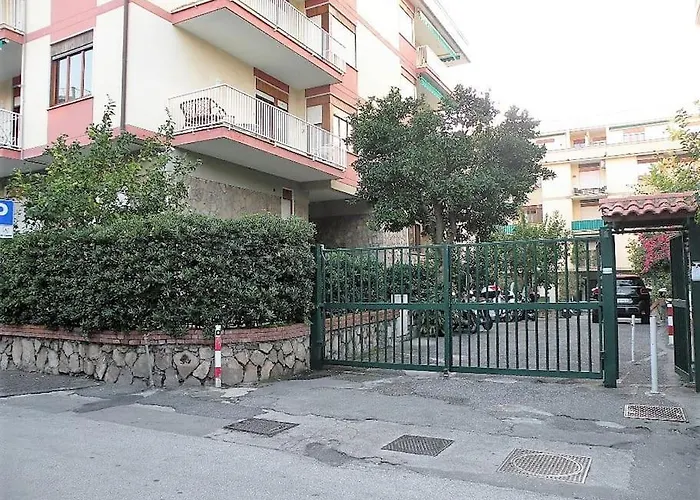 La Casa Dei Fiori בית נופש סורנטו