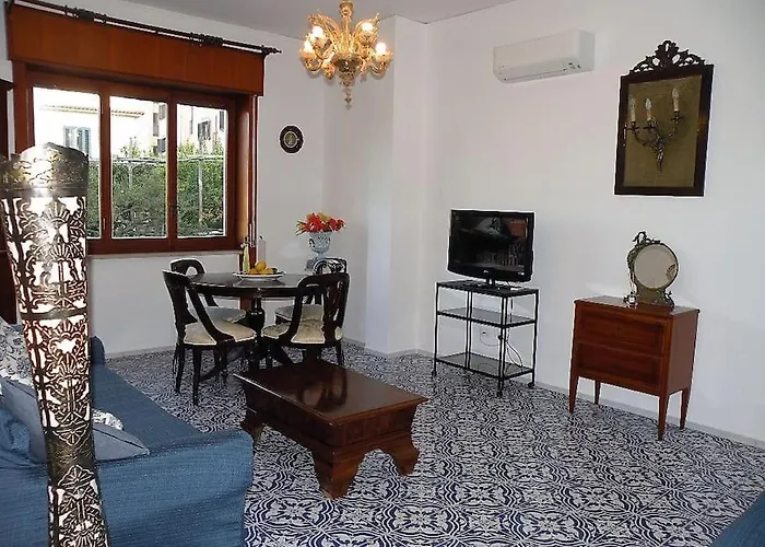 La Casa Dei Fiori בית נופש *